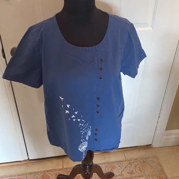 Ladies Casual Blouse (inv# 122) - Picture 9 of 11